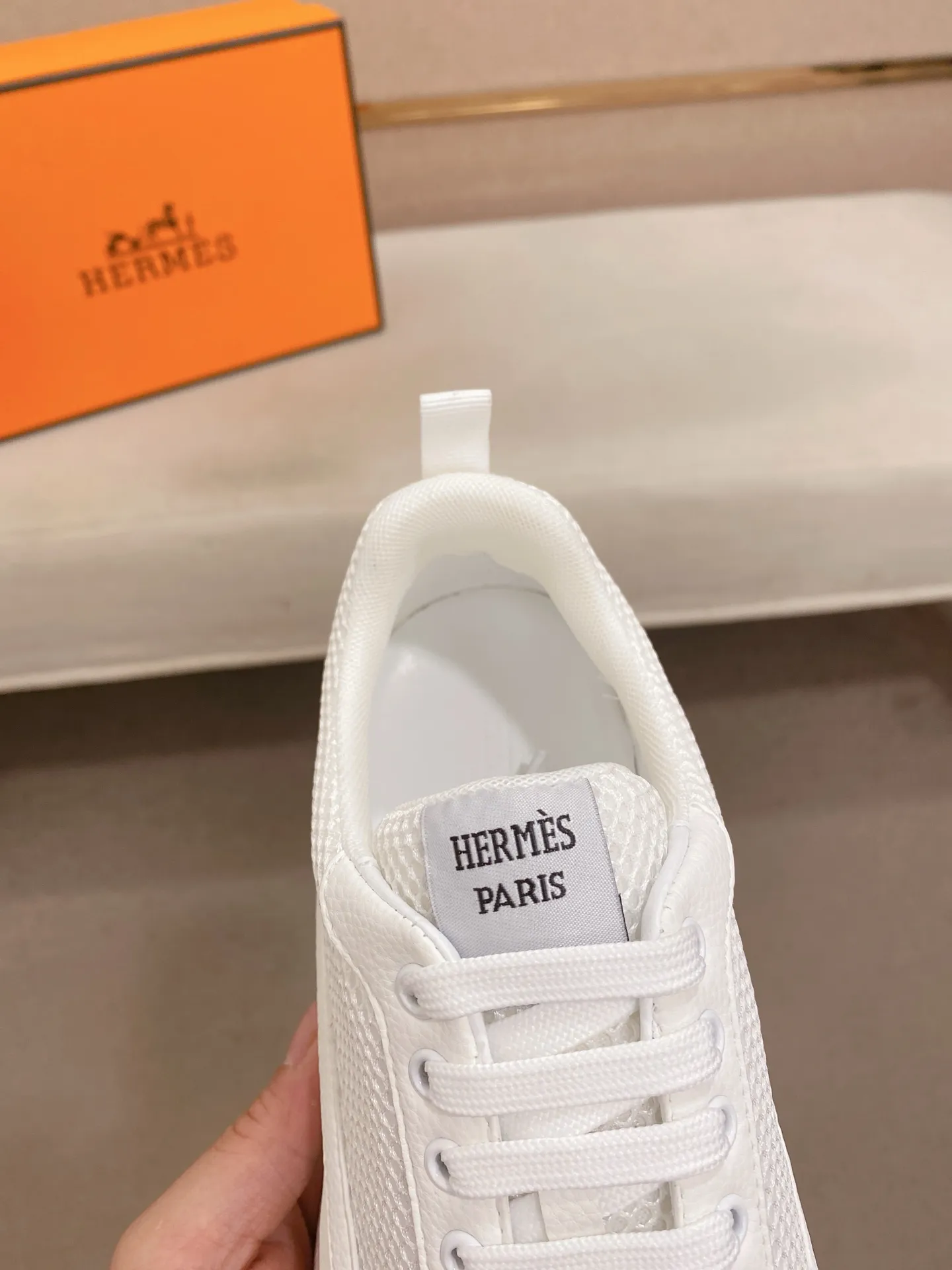Men's clothing and shoes💰: 462💰《HERMES》【Classic Original Version】Hermès; Top 🔝 Purchasing Agency 🔍🔍Men's latest 🇺🇸 counters are on sale simultaneously, imported from Italy original ▲▲cowhide ▲▲ (high-end, extravagant and classy) ) Exquisite workmanship (Italian 🇮🇹 imported water-dyed 🐂 cowhide lining) sole: original sole provided by the original factory, ⚠️exclusive double-layer activity·TPR·rubber·combined molded outsole; super comfortable·wear-resistant·non-slip·environmental protection The real thing is more beautiful if you take the real thing (high quality, follow the order). You can enter and exit the counter at will * Number of yards: 38-44 (45 can be customized and cannot be returned or exchanged)